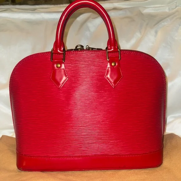 LOUIS VUITTON ALMA EPI LEATHER HANDBAG - Picture 2 of 9